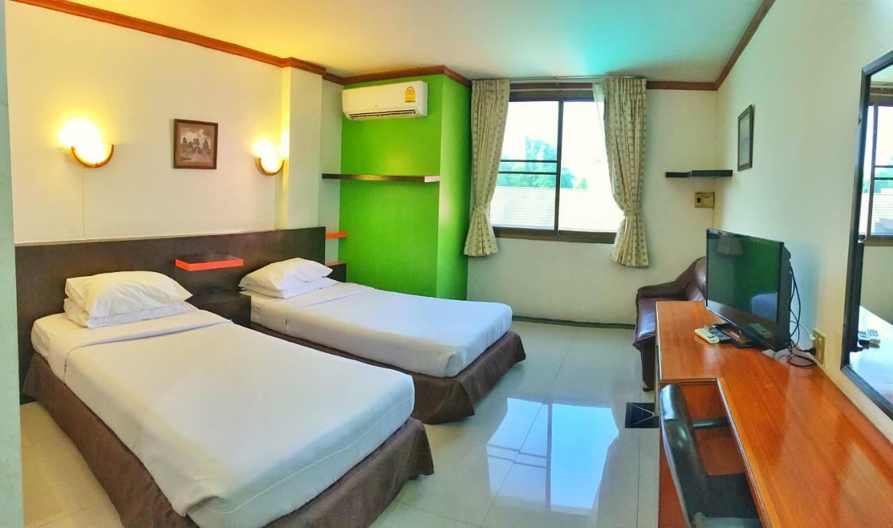Phimai Inn Hotel Buitenkant foto